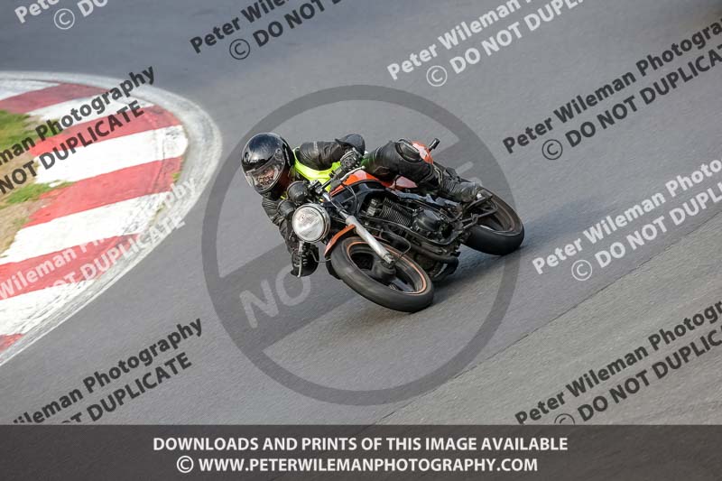 brands hatch photographs;brands no limits trackday;cadwell trackday photographs;enduro digital images;event digital images;eventdigitalimages;no limits trackdays;peter wileman photography;racing digital images;trackday digital images;trackday photos